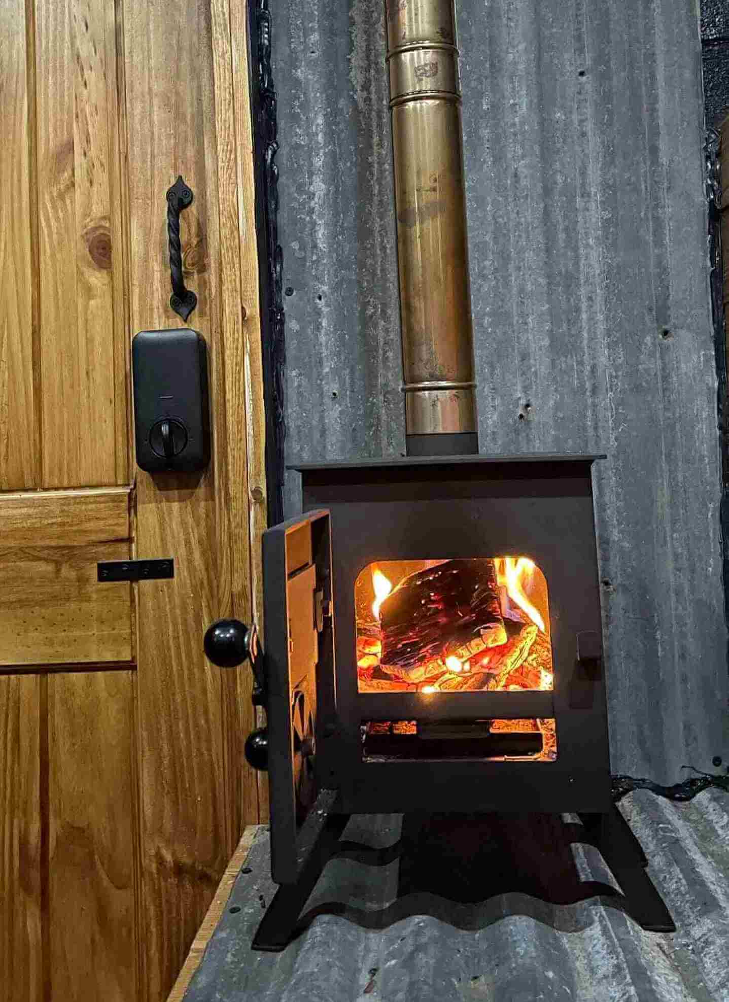 Tiny wood burner