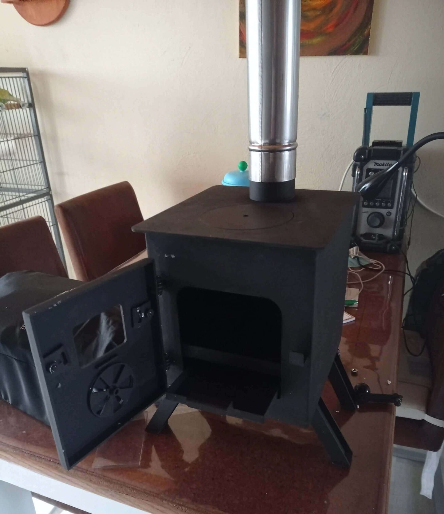 Wood burner for bedroom
